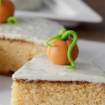 Tarta glaseada con Chocosmart Blanco - Mateprim